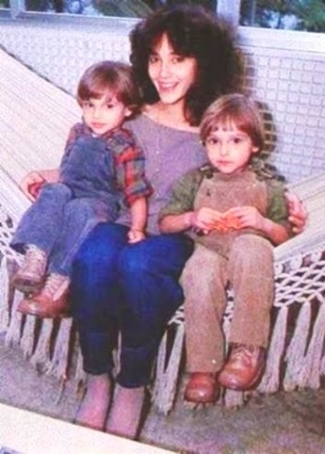 Christiane Torloni e seus filhos (Foto: reprodução)